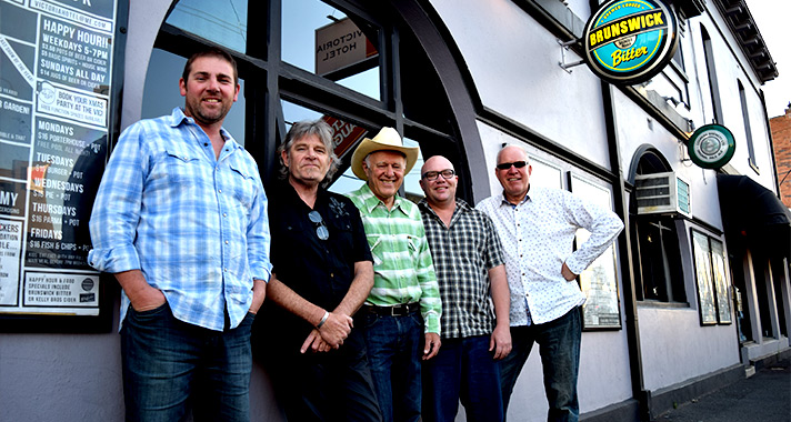 The Mooney Valley Drifters at Shiraz Republic